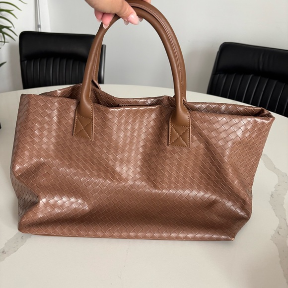 Joe Fresh Handbags - Woven Leather Tote Bag in Brown